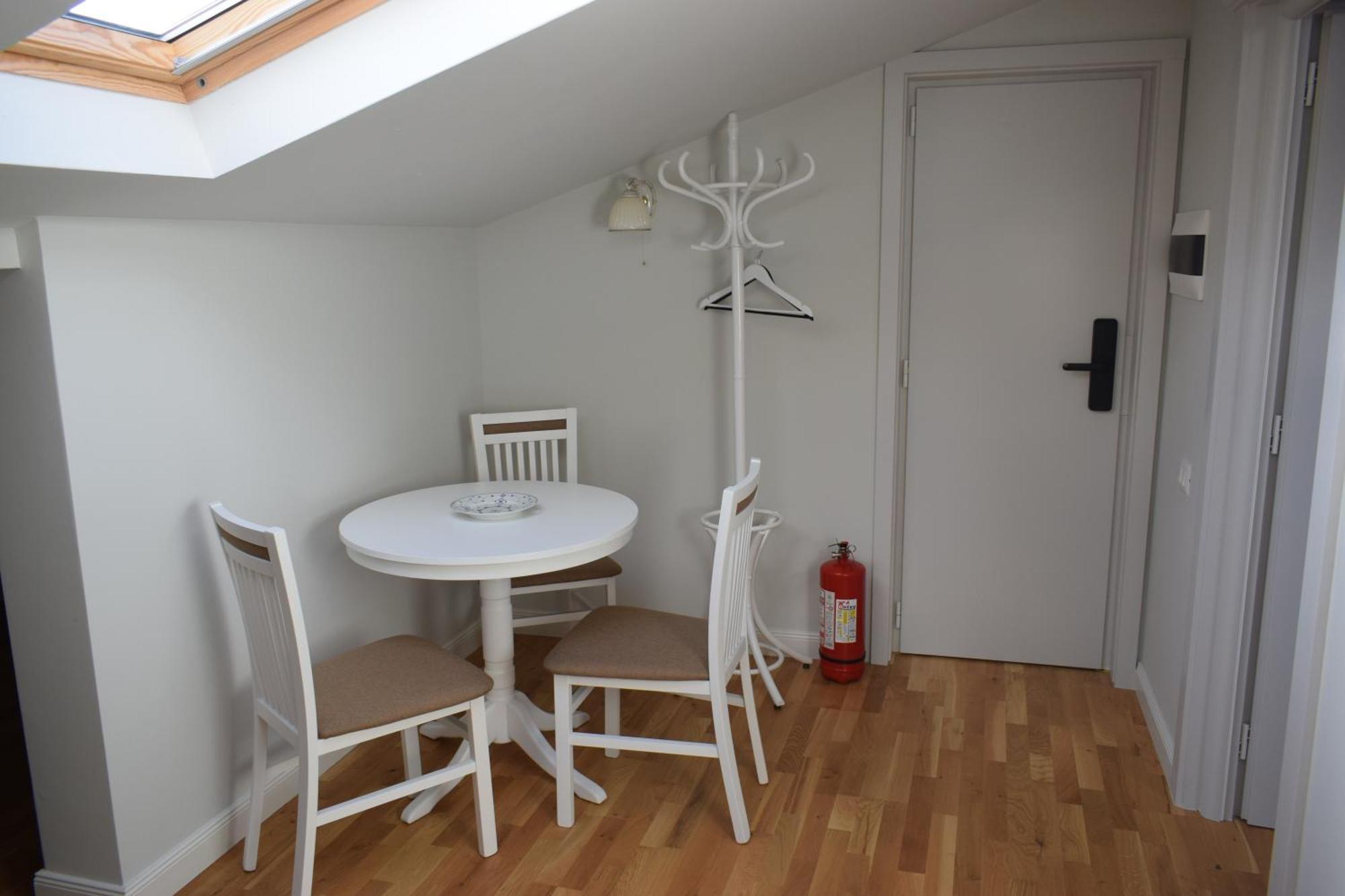 Augsburg Apart Piatra Neamţ Extérieur photo