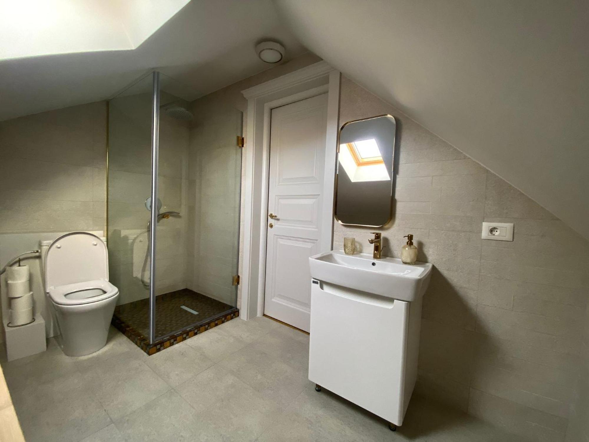 Augsburg Apart Piatra Neamţ Extérieur photo